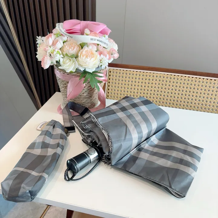 スーパーコピー バレンシアガ 傘