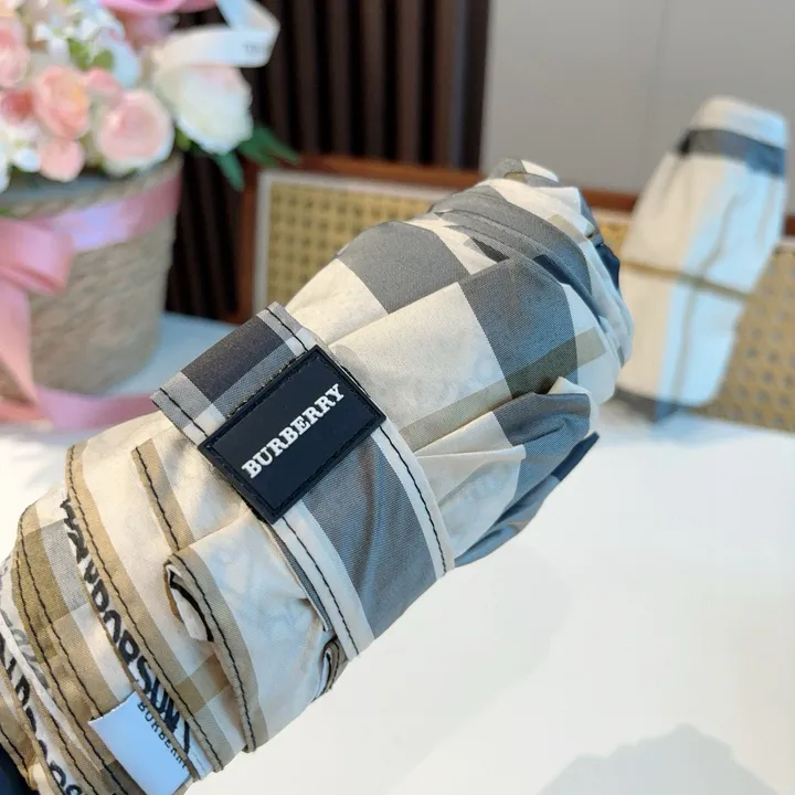 スーパーコピー バレンシアガ 傘