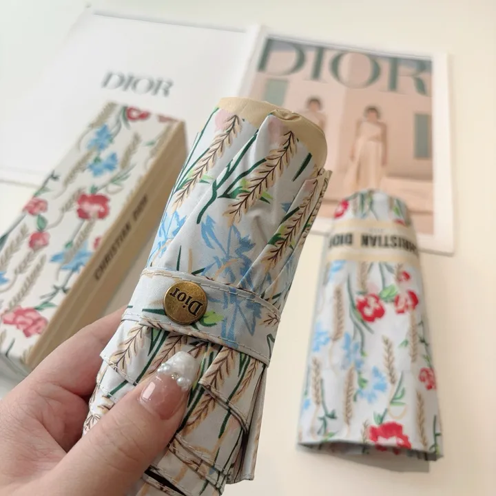 スーパーコピー グッチ 傘