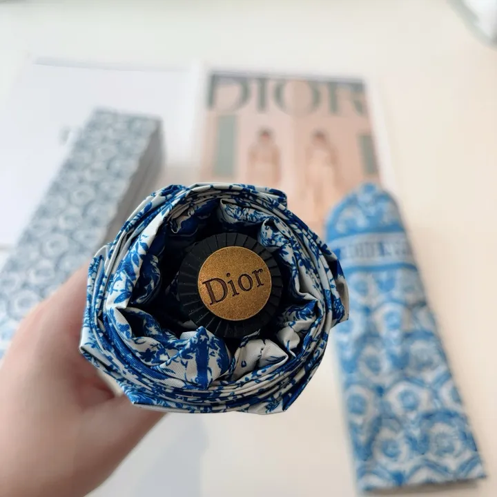 スーパーコピー グッチ 傘