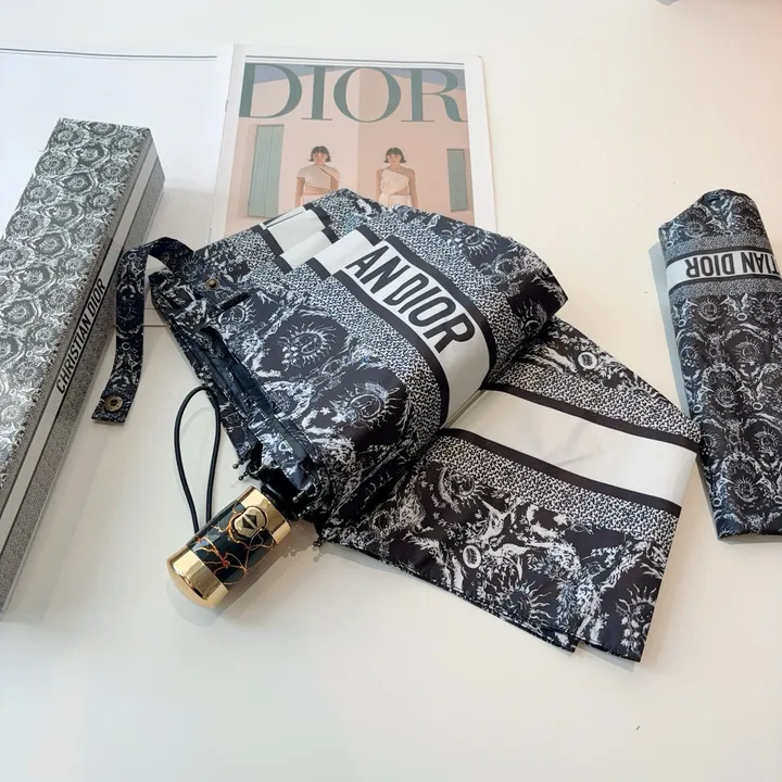 スーパーコピー グッチ 傘