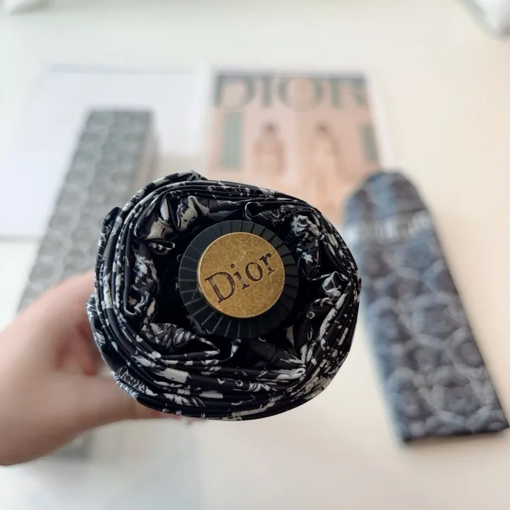 スーパーコピー グッチ 傘