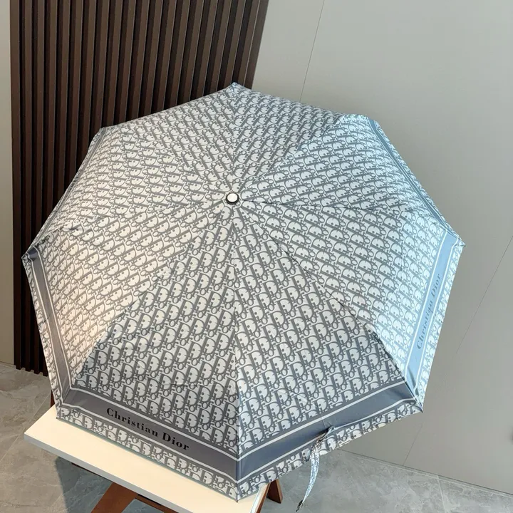 スーパーコピー グッチ 傘