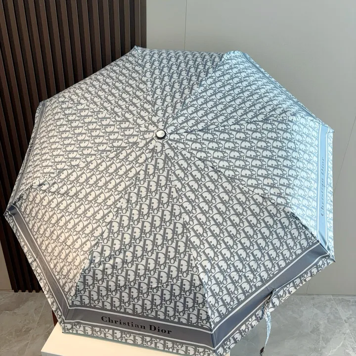 スーパーコピー グッチ 傘