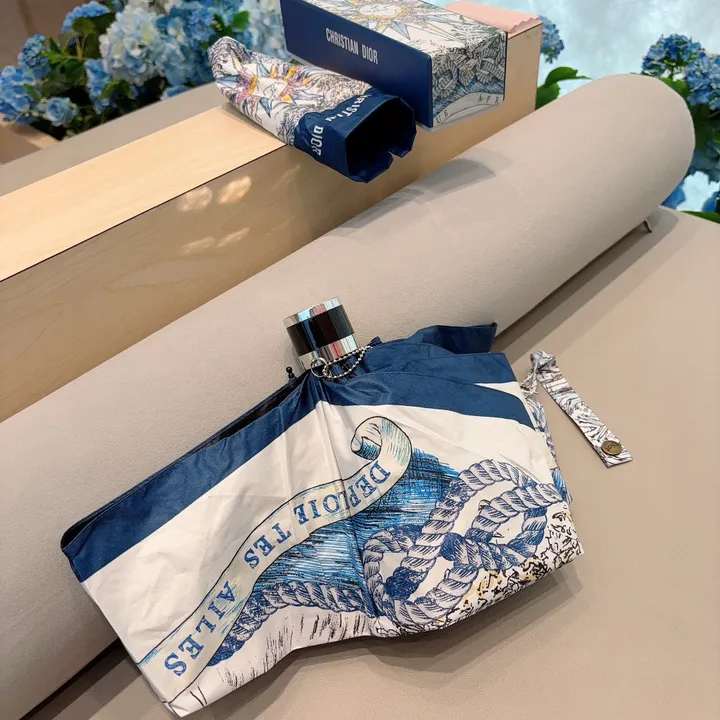 スーパーコピー グッチ 傘