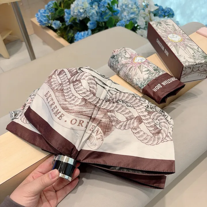 スーパーコピー グッチ 傘