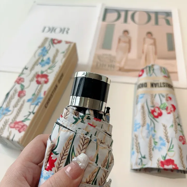 スーパーコピー グッチ 傘