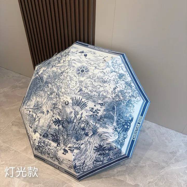 スーパーコピー グッチ 傘