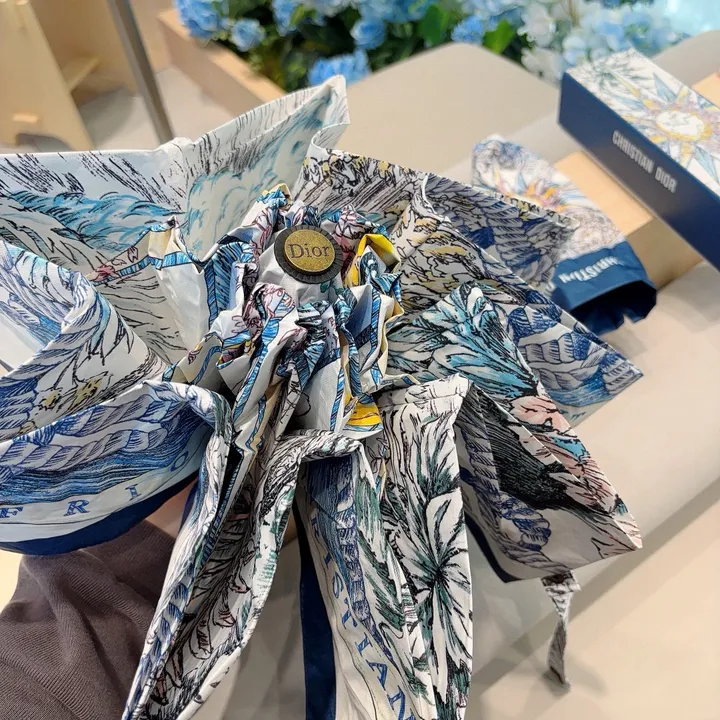 スーパーコピー グッチ 傘