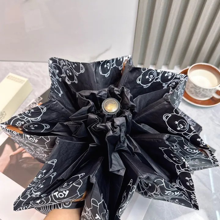 スーパーコピー モスキーノ 傘