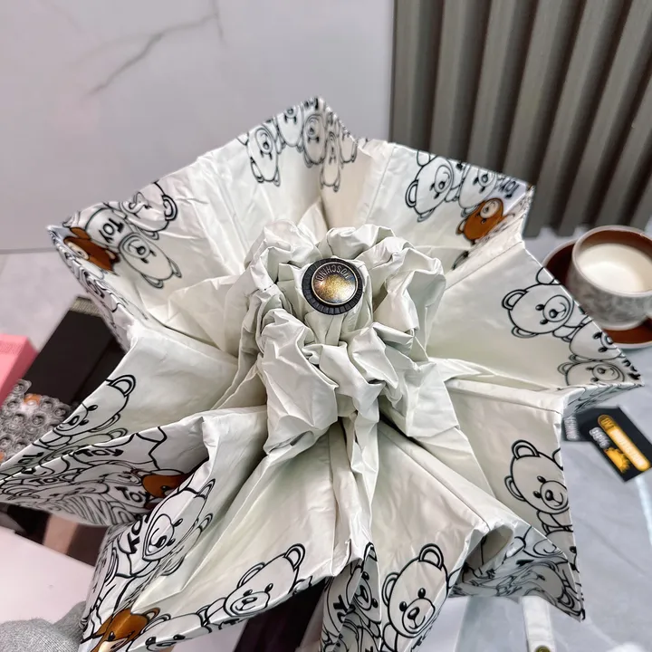 スーパーコピー モスキーノ 傘