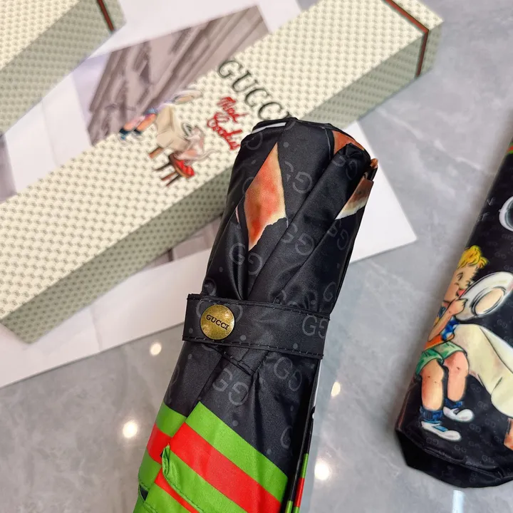 スーパーコピー グッチ 傘