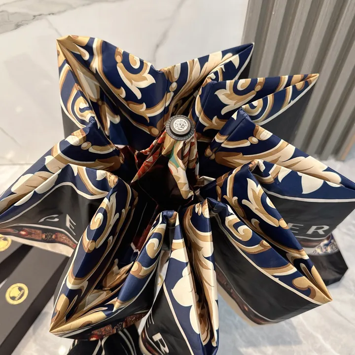 スーパーコピー ヴェルサーチ 傘