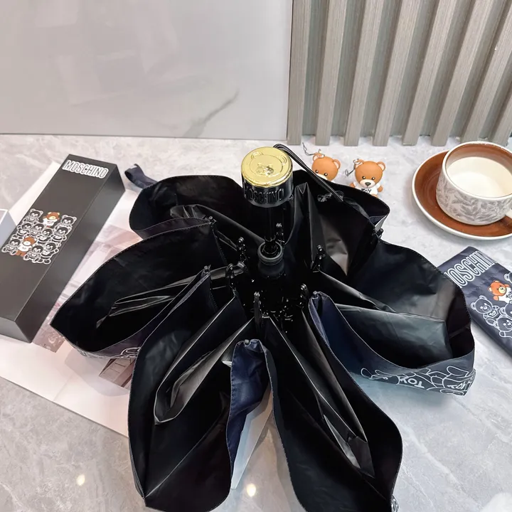 スーパーコピー モスキーノ 傘