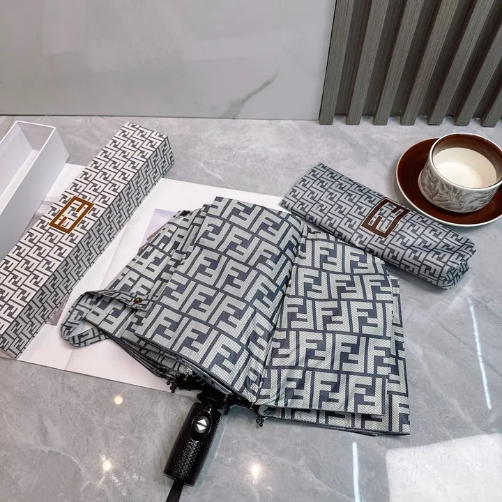 スーパーコピー フェンディ 傘