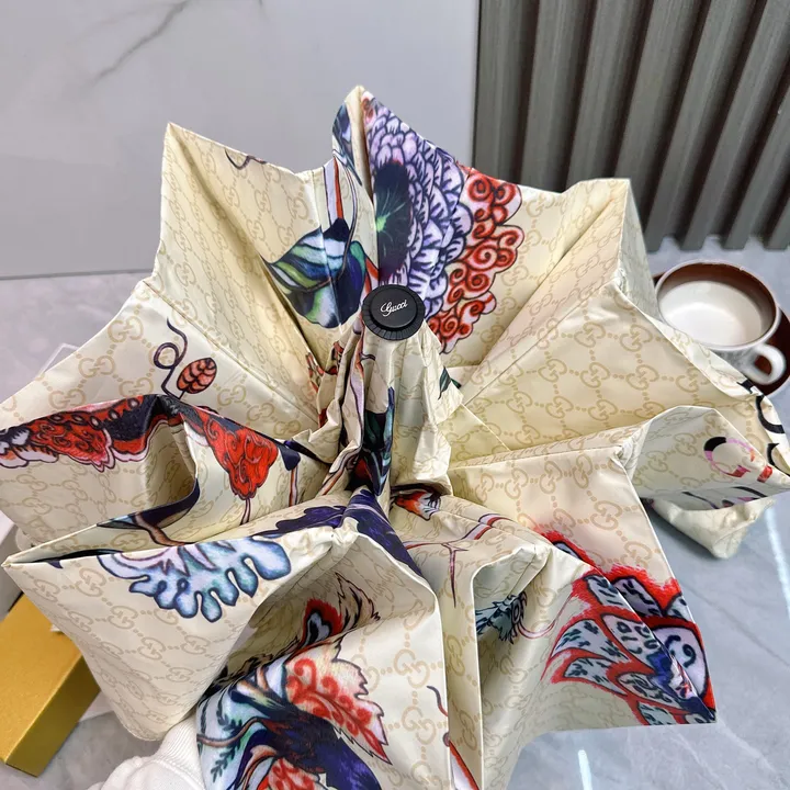 スーパーコピー グッチ 傘