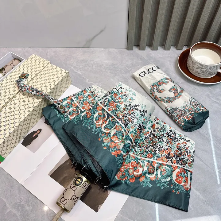 スーパーコピー グッチ 傘