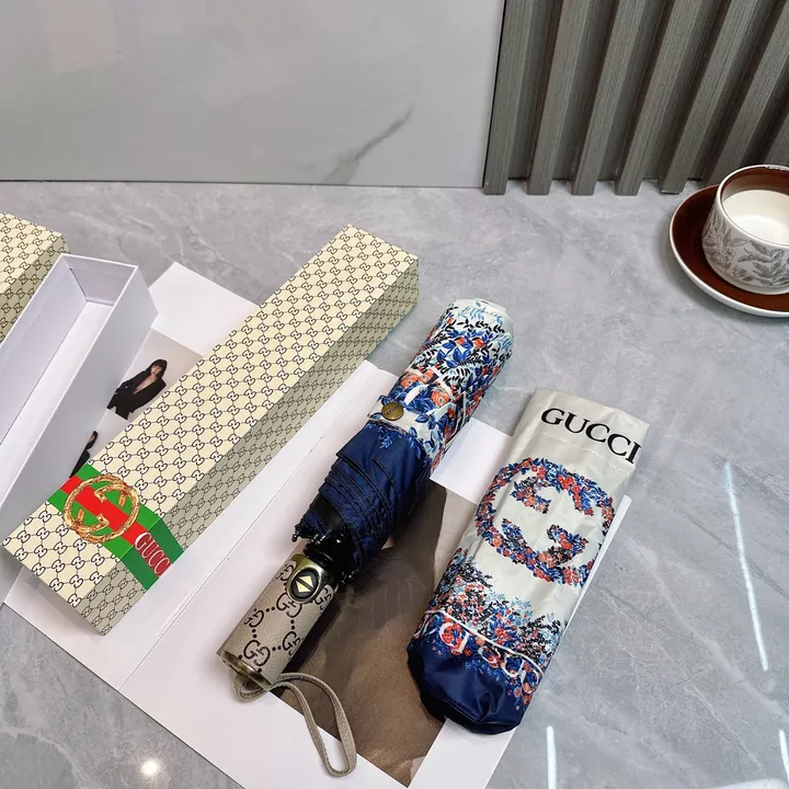 スーパーコピー グッチ 傘