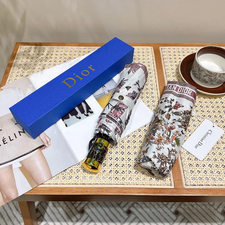 スーパーコピー グッチ 傘