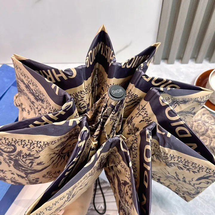 スーパーコピー グッチ 傘