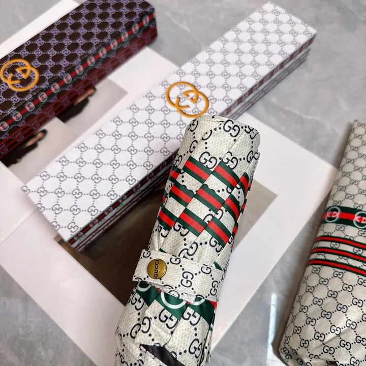 スーパーコピー グッチ 傘