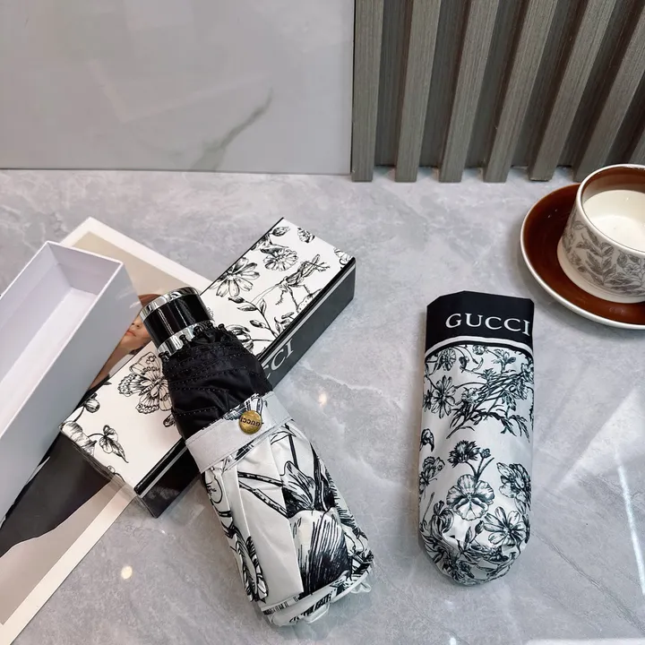 スーパーコピー グッチ 傘