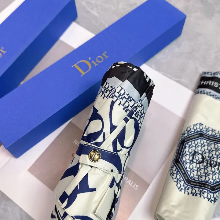 スーパーコピー グッチ 傘