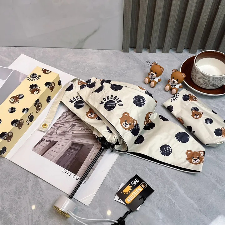 スーパーコピー モスキーノ 傘