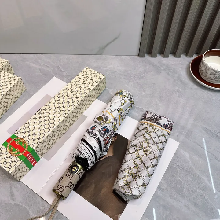 スーパーコピー グッチ 傘