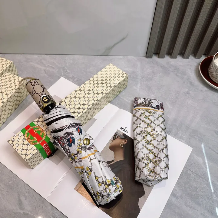 スーパーコピー グッチ 傘