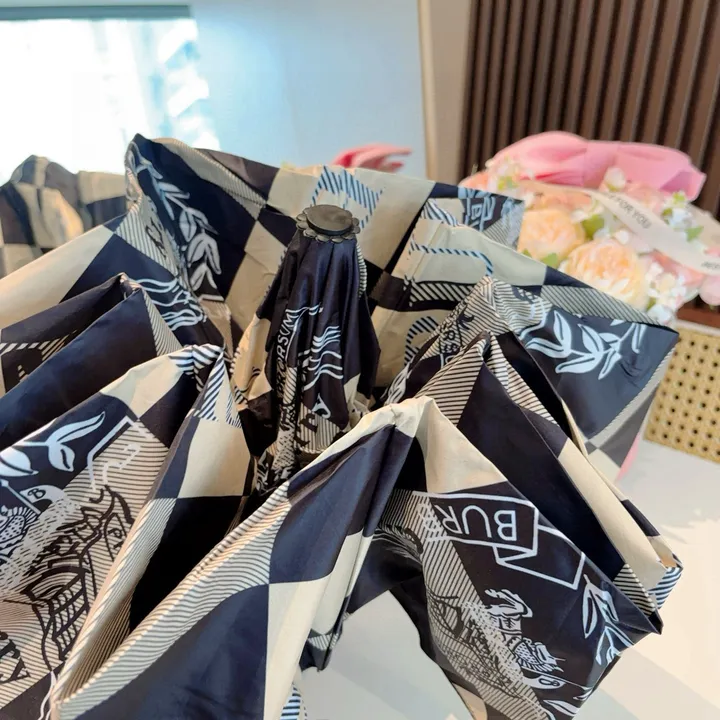 スーパーコピー バーバリー ス 傘