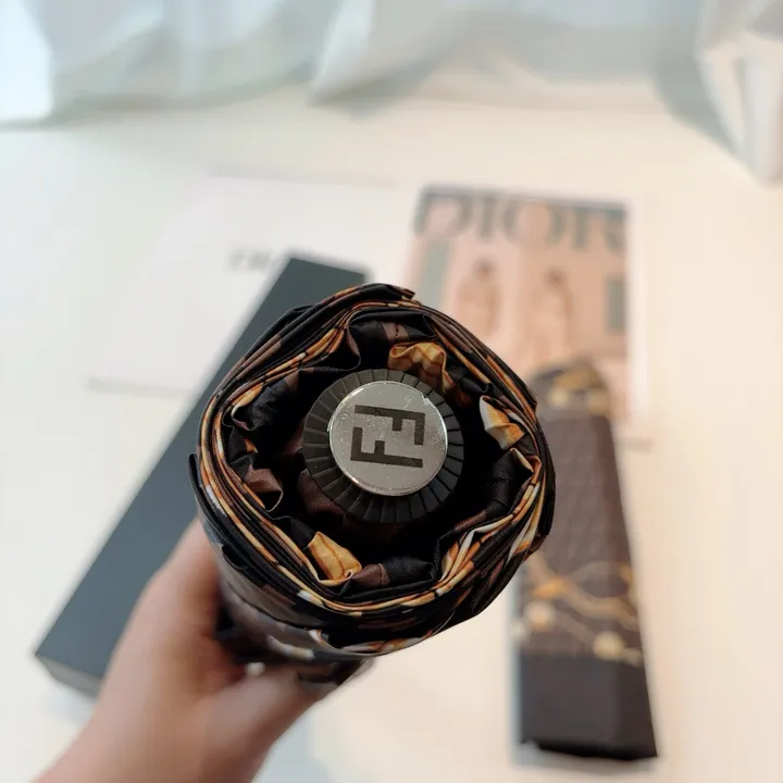 スーパーコピー フェンディ 傘