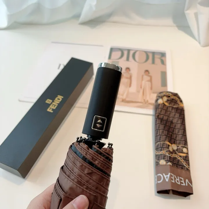 スーパーコピー フェンディ 傘