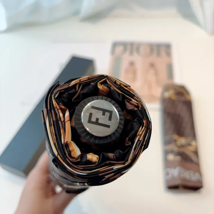 スーパーコピー フェンディ 傘