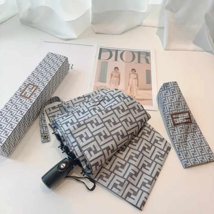 スーパーコピー フェンディ 傘