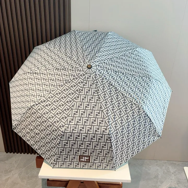 スーパーコピー フェンディ 傘