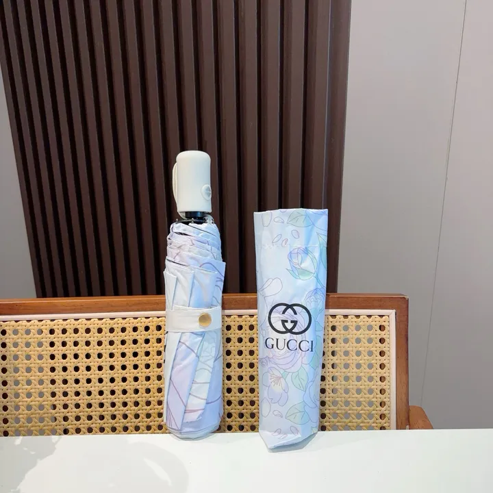 スーパーコピー グッチ 傘