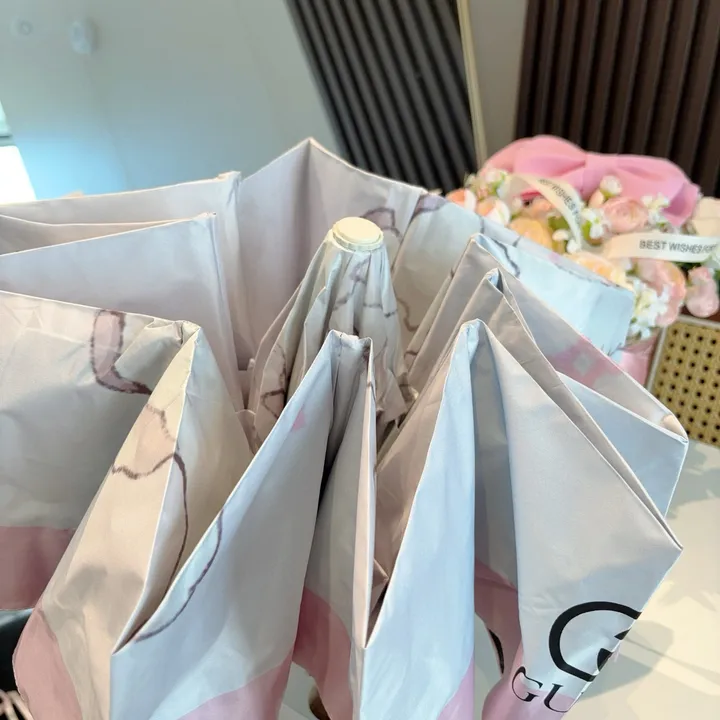 スーパーコピー グッチ 傘