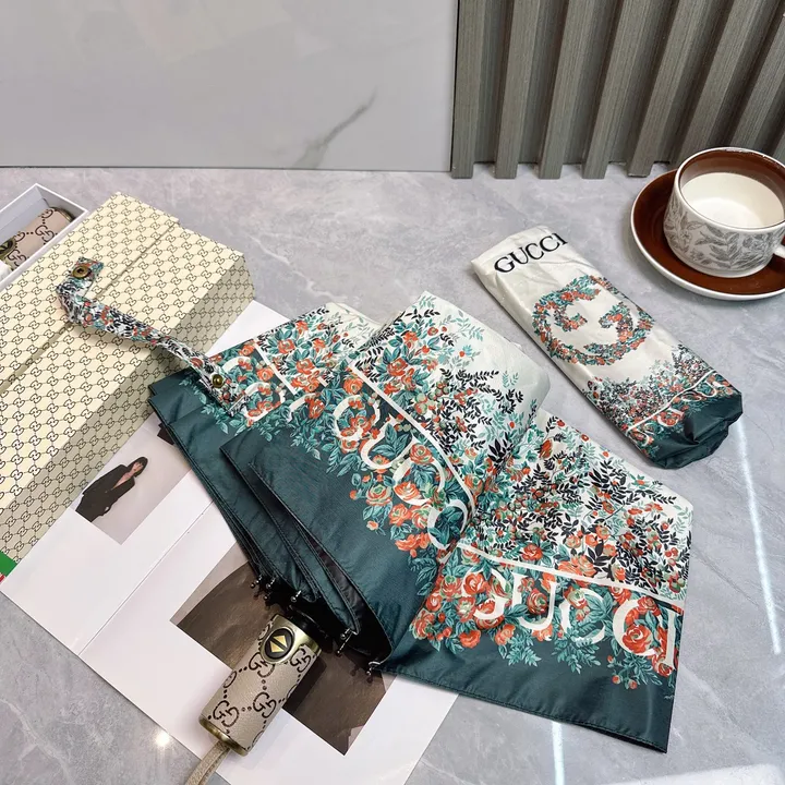 スーパーコピー グッチ 傘