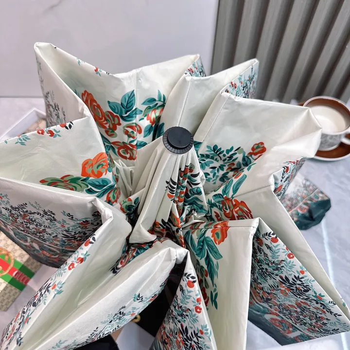 スーパーコピー グッチ 傘