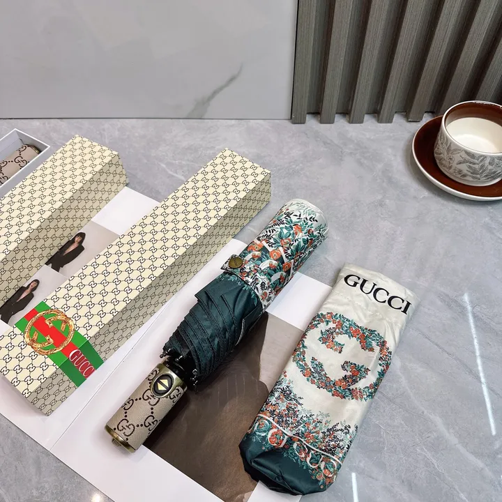 スーパーコピー グッチ 傘