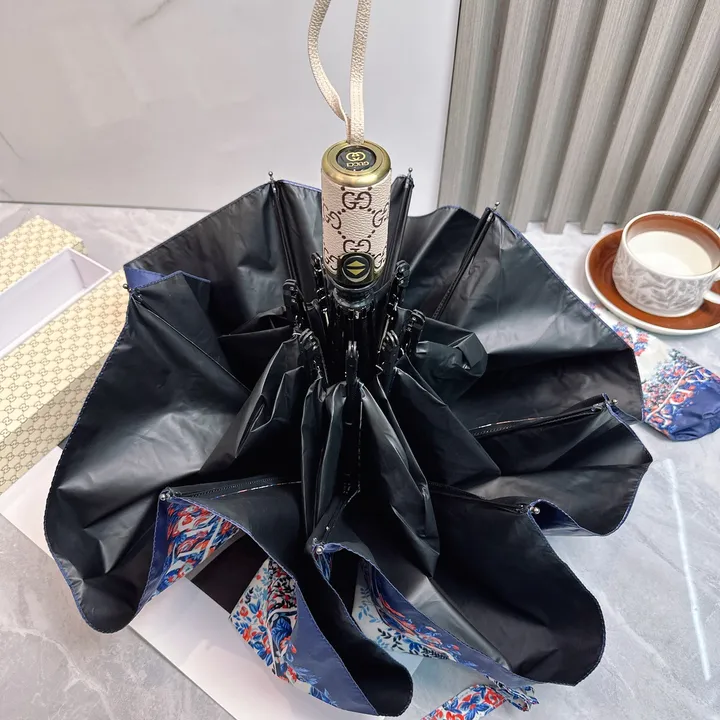 スーパーコピー グッチ 傘