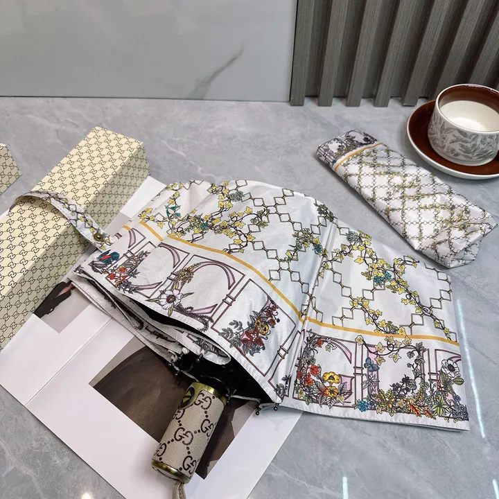 スーパーコピー グッチ 傘