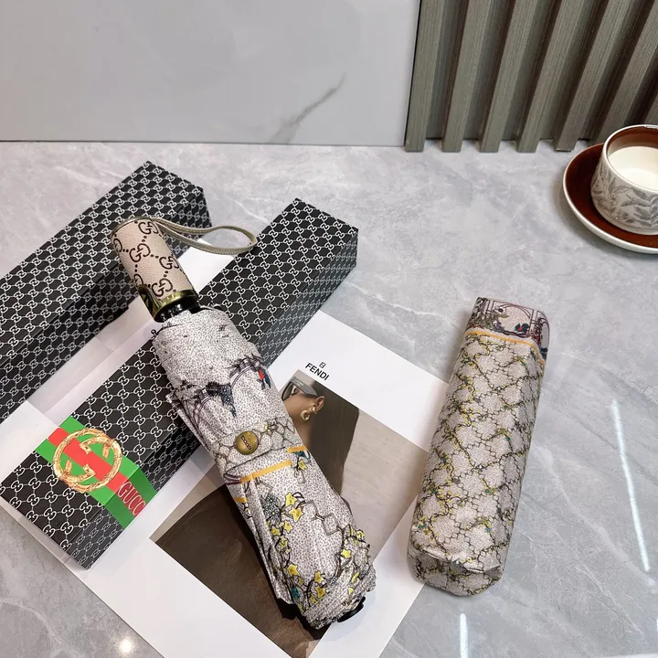 スーパーコピー グッチ 傘