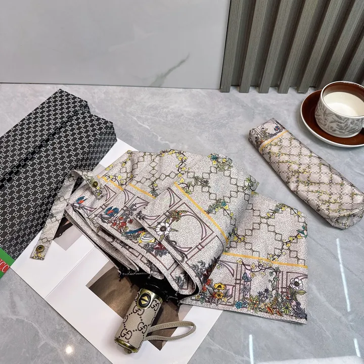 スーパーコピー グッチ 傘