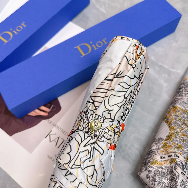 スーパーコピー グッチ 傘