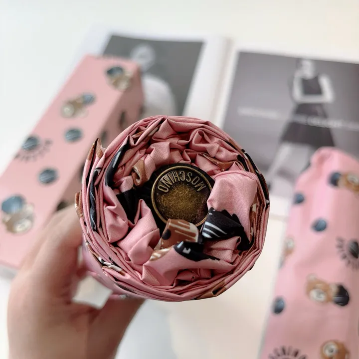 スーパーコピー モスキーノ 傘