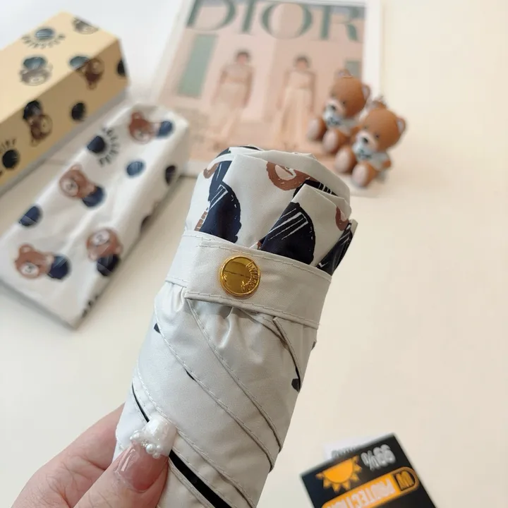 スーパーコピー モスキーノ 傘