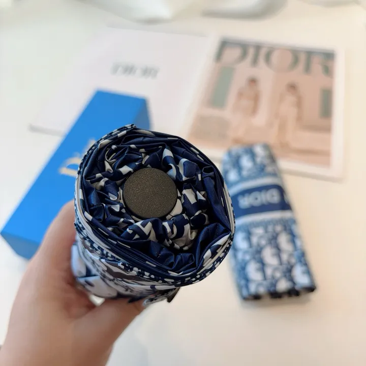 スーパーコピー グッチ 傘