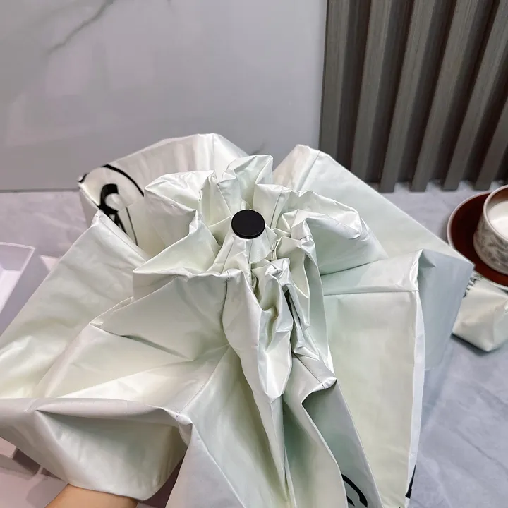 スーパーコピー シャネル 傘